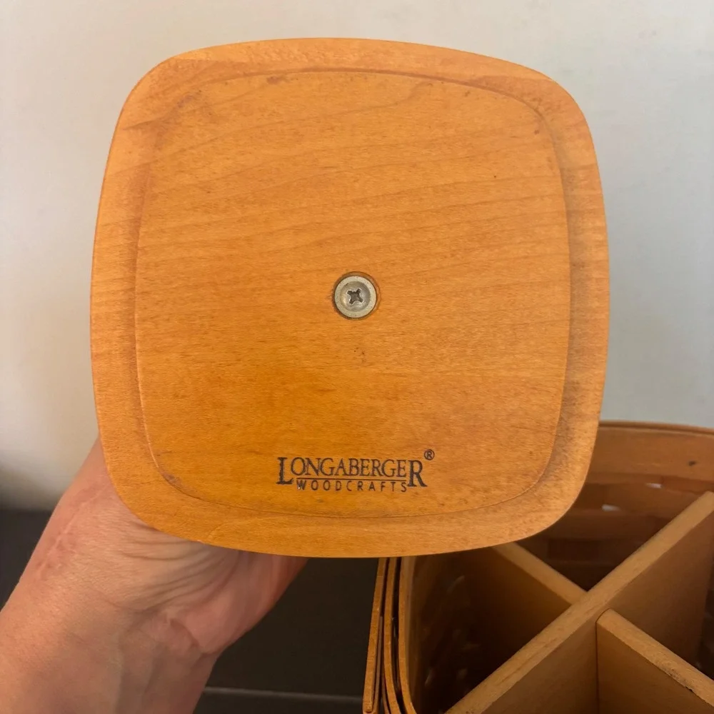 Longaberger | Spoon Basket with Wood Lid and Divider | 1999 Dresden Ohio‎ USA